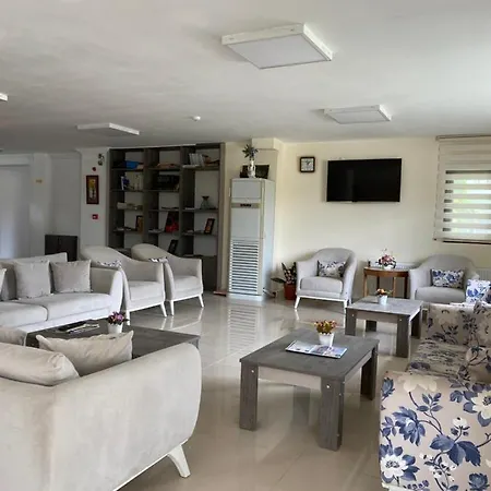 Hotel Guenes Yoenue Omay Otel